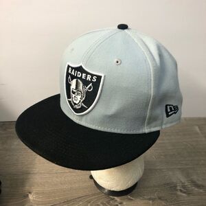 Las Vegas Raiders NFL New Era 59Fifty Size 7 1/2 Silver & Black Fitted Hat READ